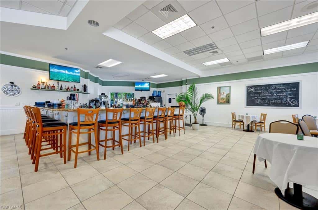 4892 Lasqueti Way, Naples, photo 47