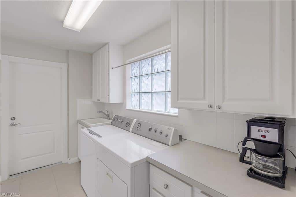 4892 Lasqueti Way, Naples, photo 21