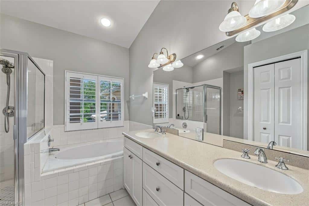 24833 Lakemont Cove Ln #202, Bonita Springs, photo 11