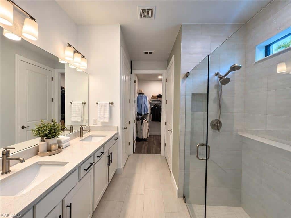 20214 Hartford Blvd, Estero, photo 14