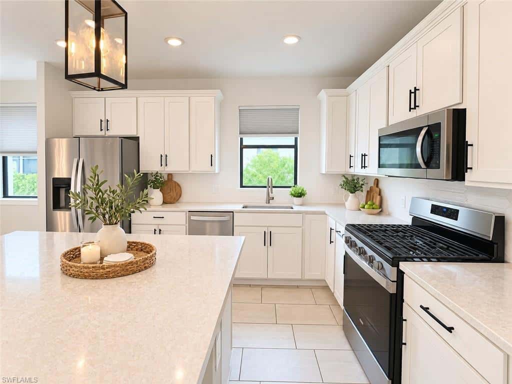 20214 Hartford Blvd, Estero, photo 4
