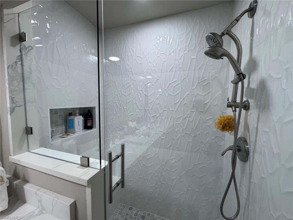 6800 Satinleaf Rd #204, Naples, photo 16
