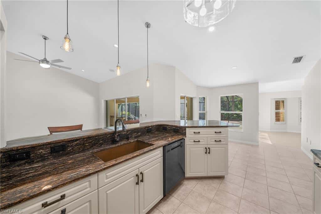 25161 Harborside Blvd, Punta Gorda, photo 18