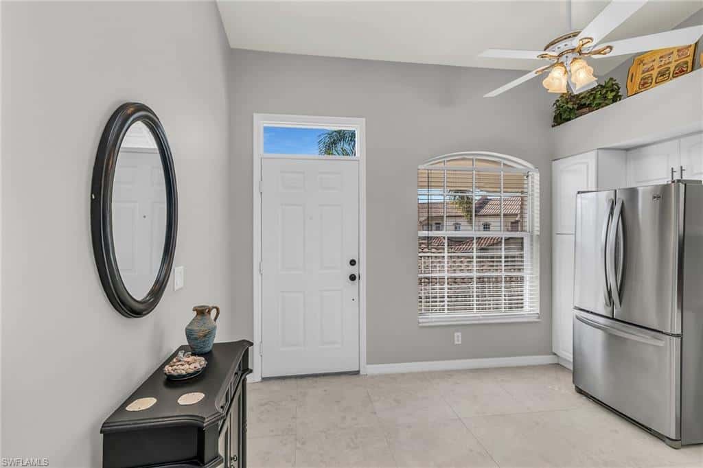 162 Newport Dr #1208, Naples, photo 4