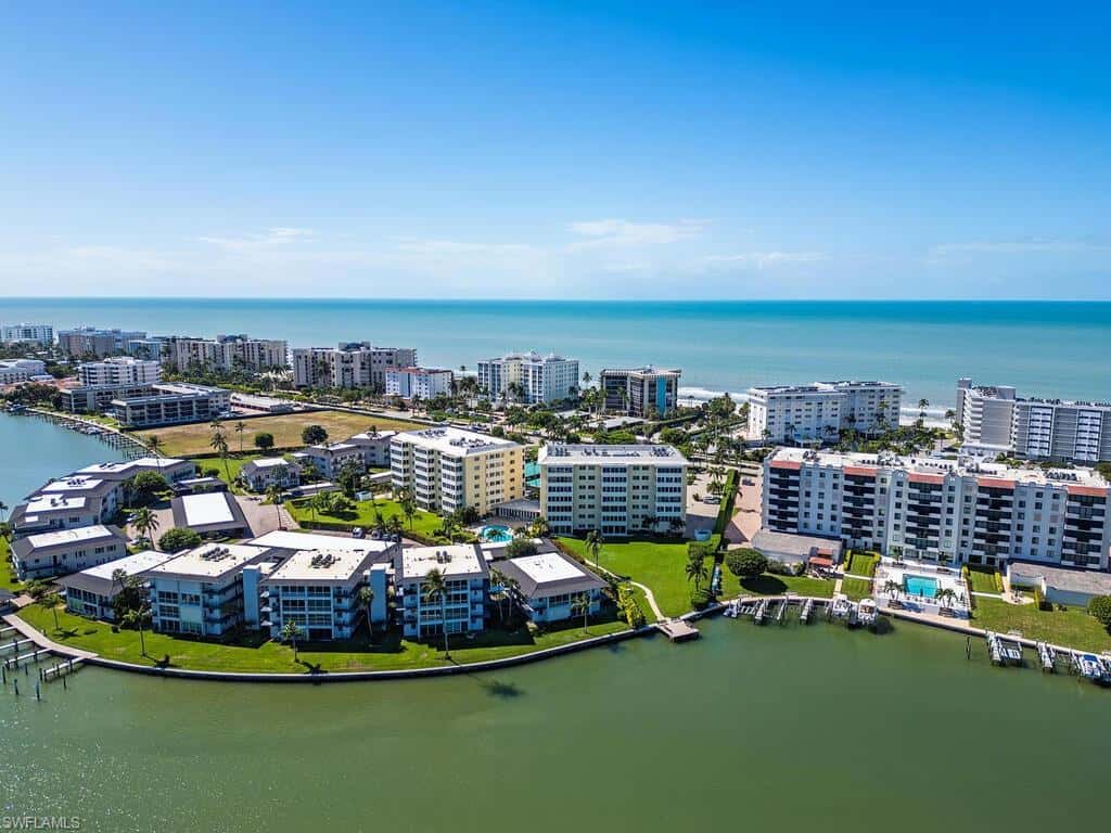 3410 Gulf Shore Blvd #202, Naples, photo 18