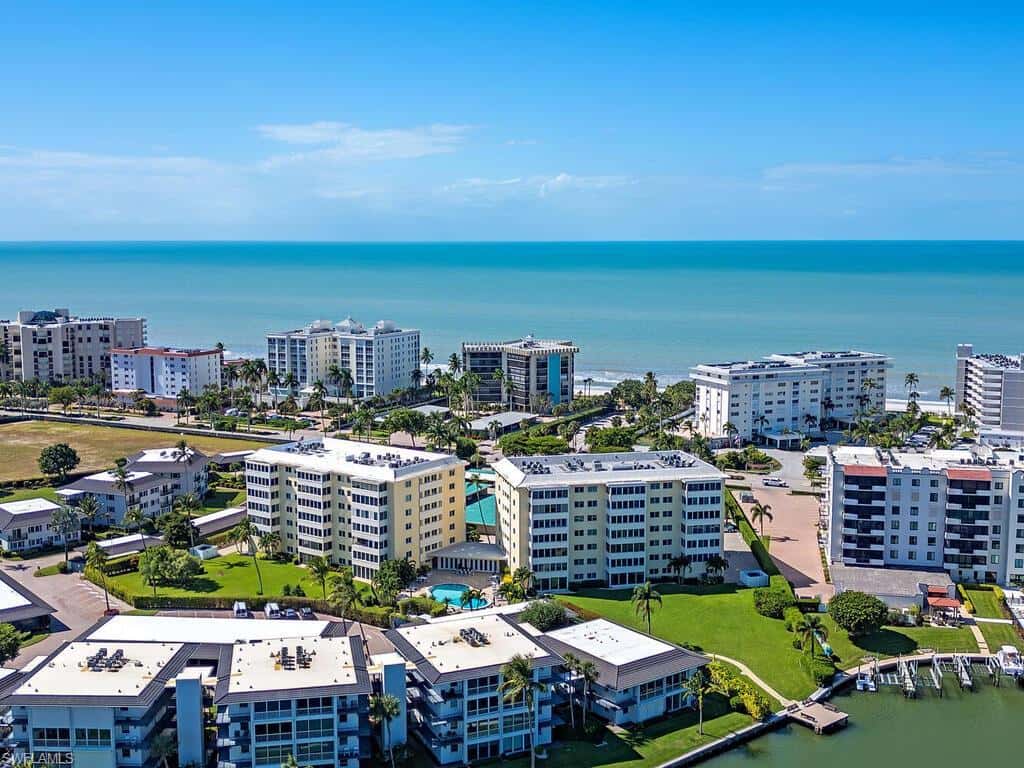3410 Gulf Shore Blvd #202, Naples, photo 19