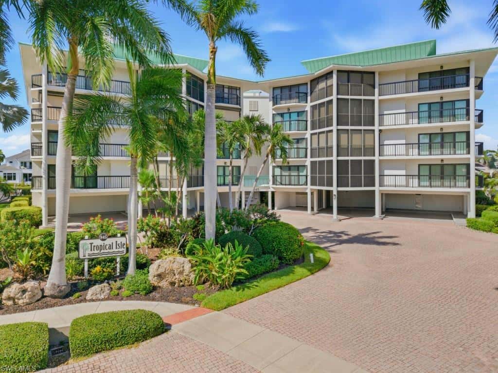 845 Collier Ct #203, Marco Island, photo 4