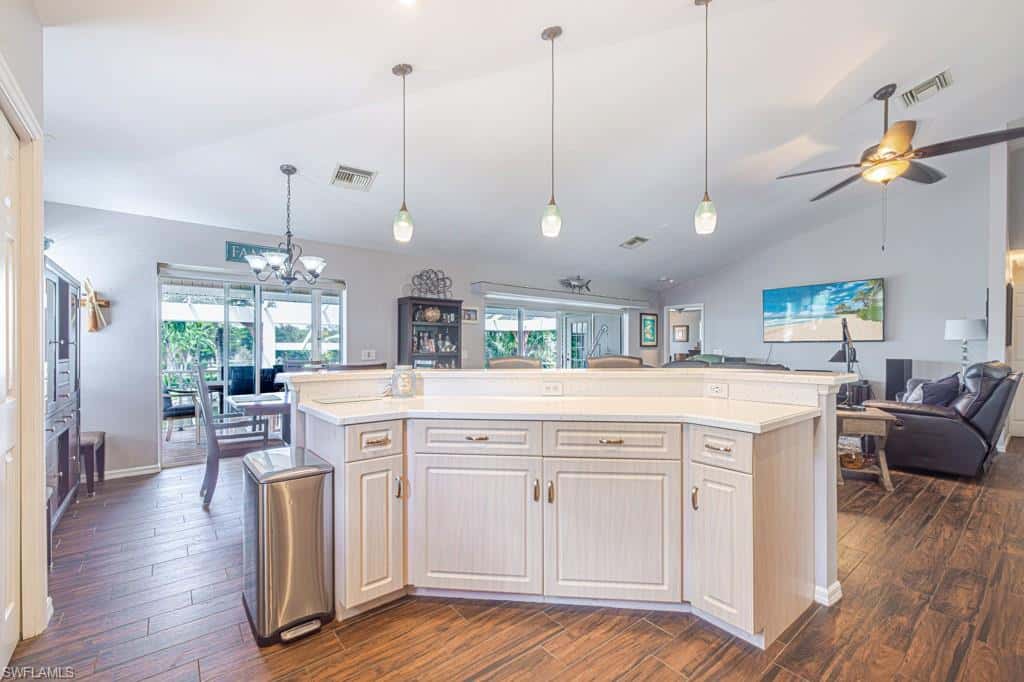 18110 Parkridge Ct, Fort Myers, photo 7