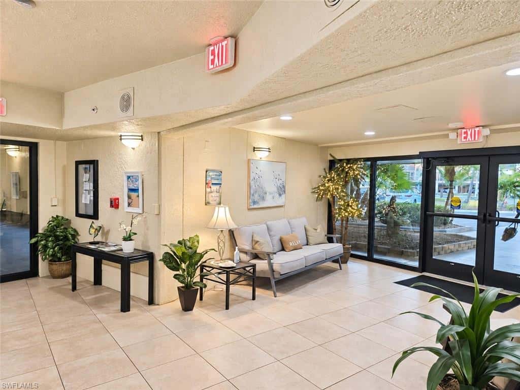 7327 Estero Blvd #100, Fort Myers Beach, photo 9