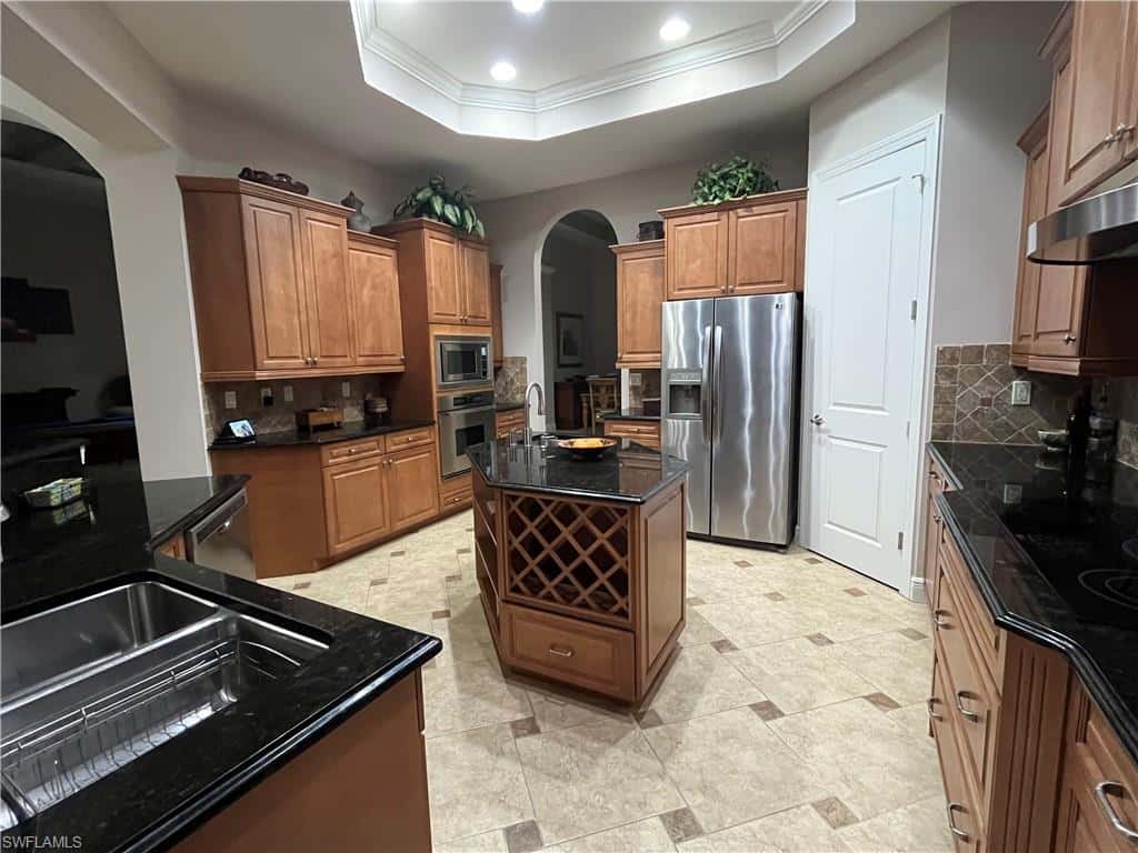 14652 Beaufort Cir, Naples, photo 39