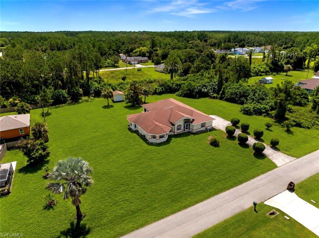 1222 Robert Ave, Lehigh Acres, photo 27