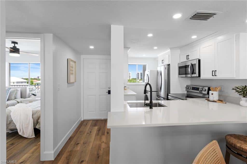 8300 Estero Blvd #403, Fort Myers Beach, photo 10