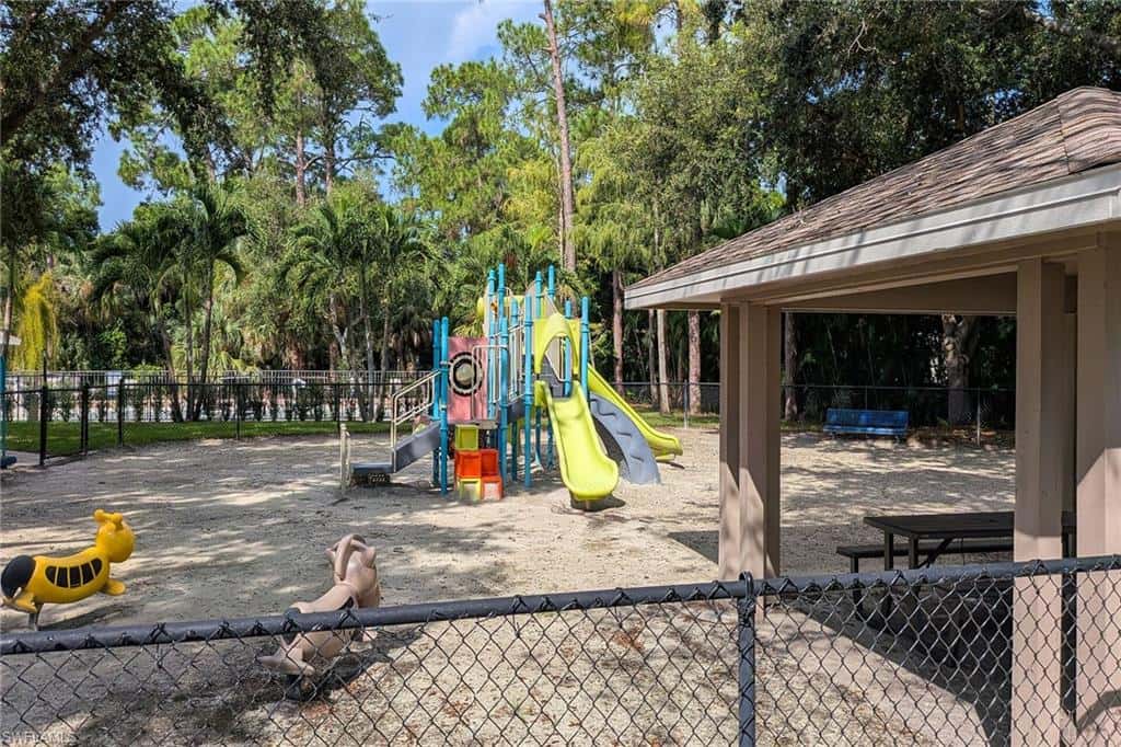 379 Dover Pl #6-603, Naples, photo 36