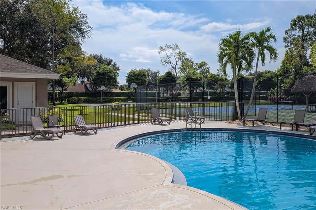 379 Dover Pl #6-603, Naples, photo 32