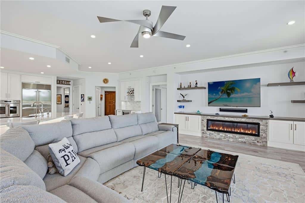 720 Collier Blvd #405, Marco Island, photo 5