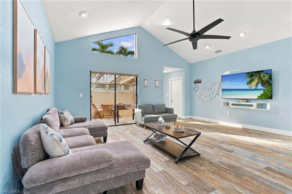 323 Washington Ct, Fort Myers Beach, photo 30