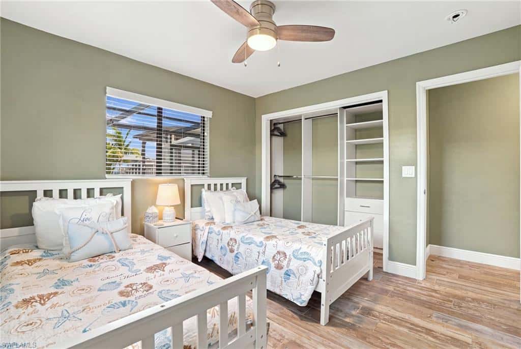 323 Washington Ct, Fort Myers Beach, photo 19