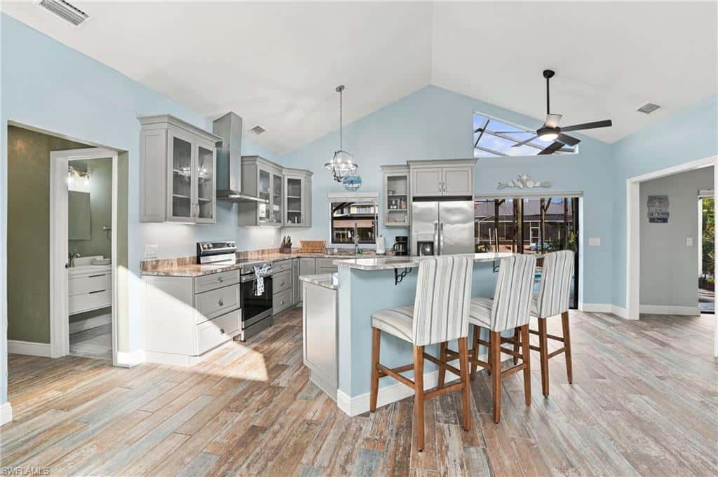 323 Washington Ct, Fort Myers Beach, photo 31