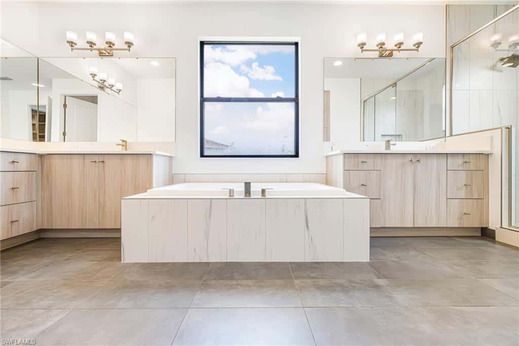 21120 Teak Tree Ter, Estero, photo 23