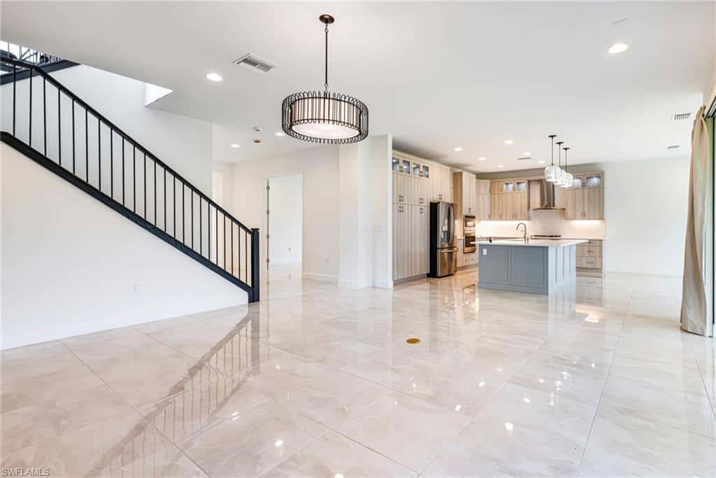 21120 Teak Tree Ter, Estero, photo 6
