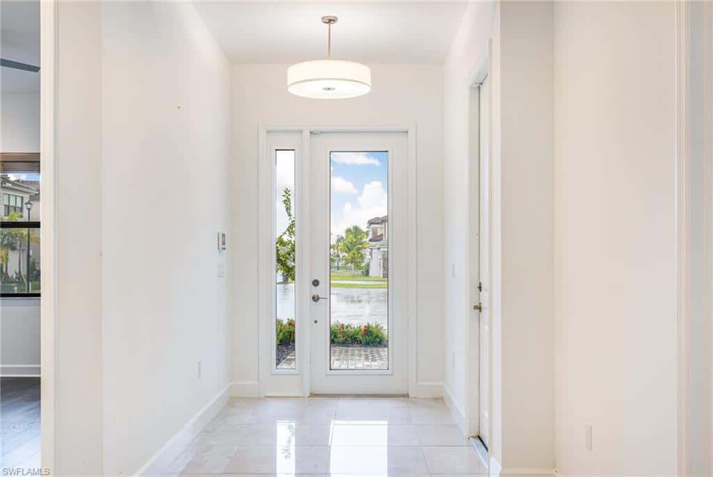 21120 Teak Tree Ter, Estero, photo 4