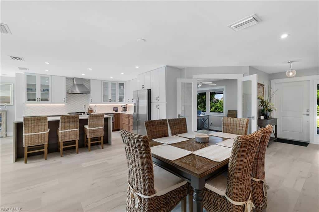 5204 Tower Dr, Cape Coral, photo 8