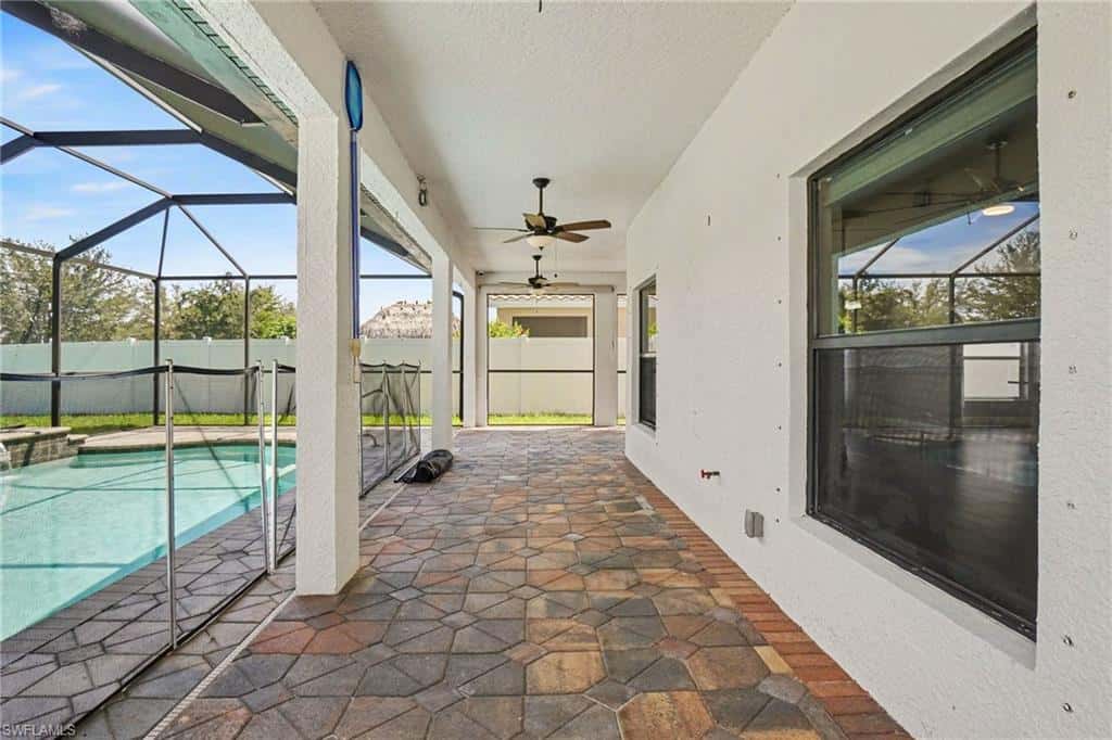 2065 Cape Heather Cir, Cape Coral, photo 32