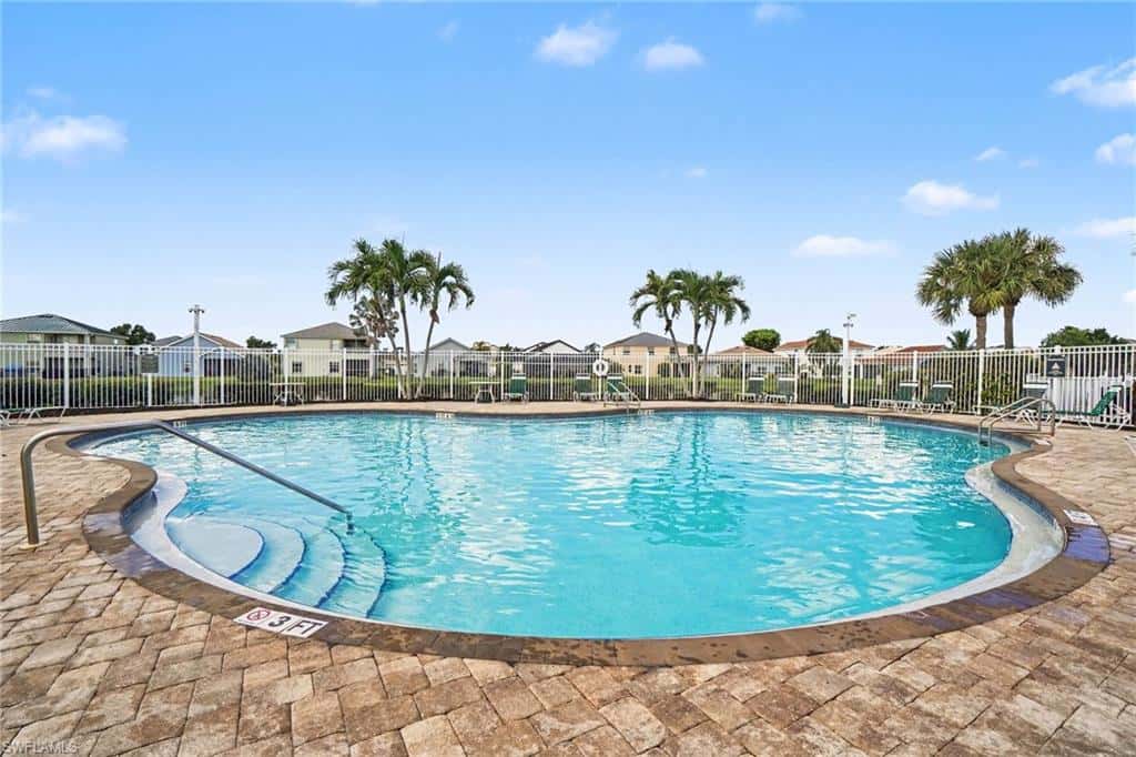 2065 Cape Heather Cir, Cape Coral, photo 38