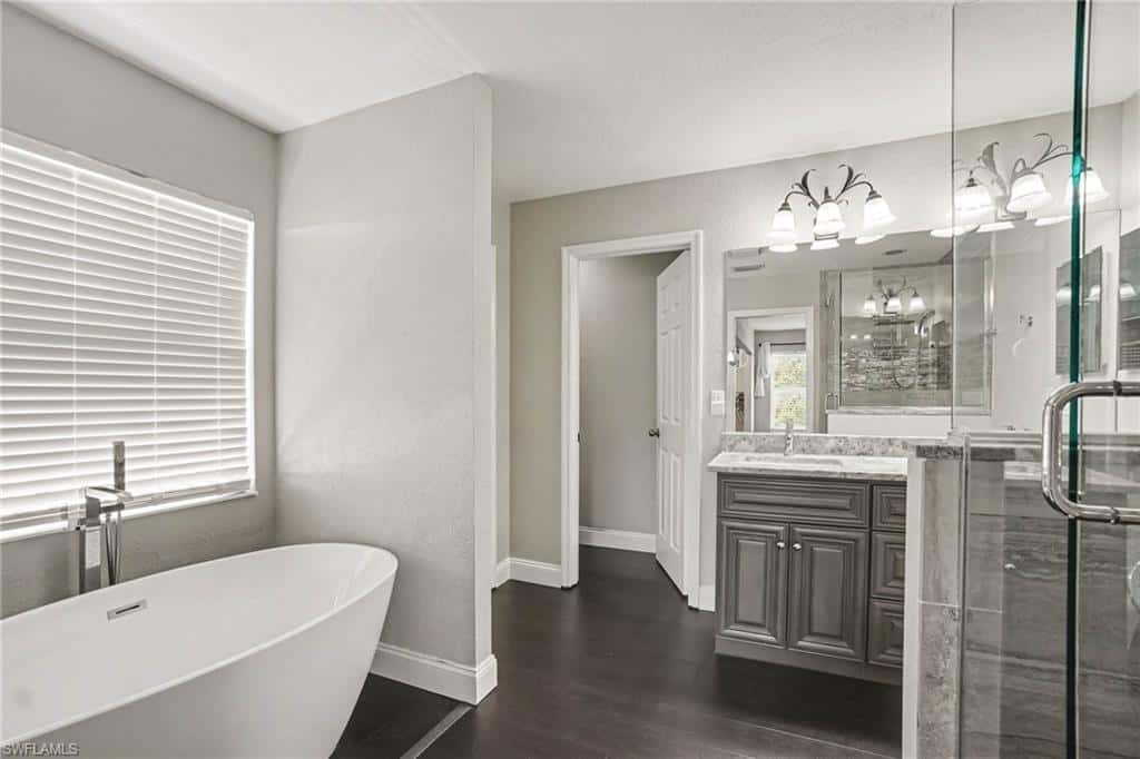 2065 Cape Heather Cir, Cape Coral, photo 18