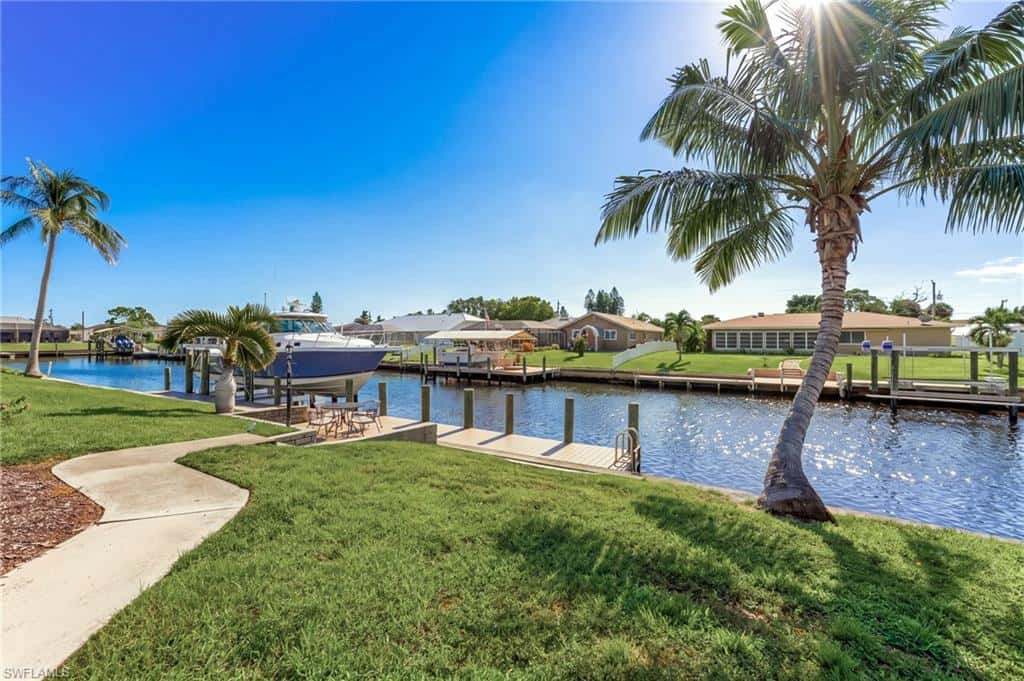 1928 15th Ter, Cape Coral, photo 52