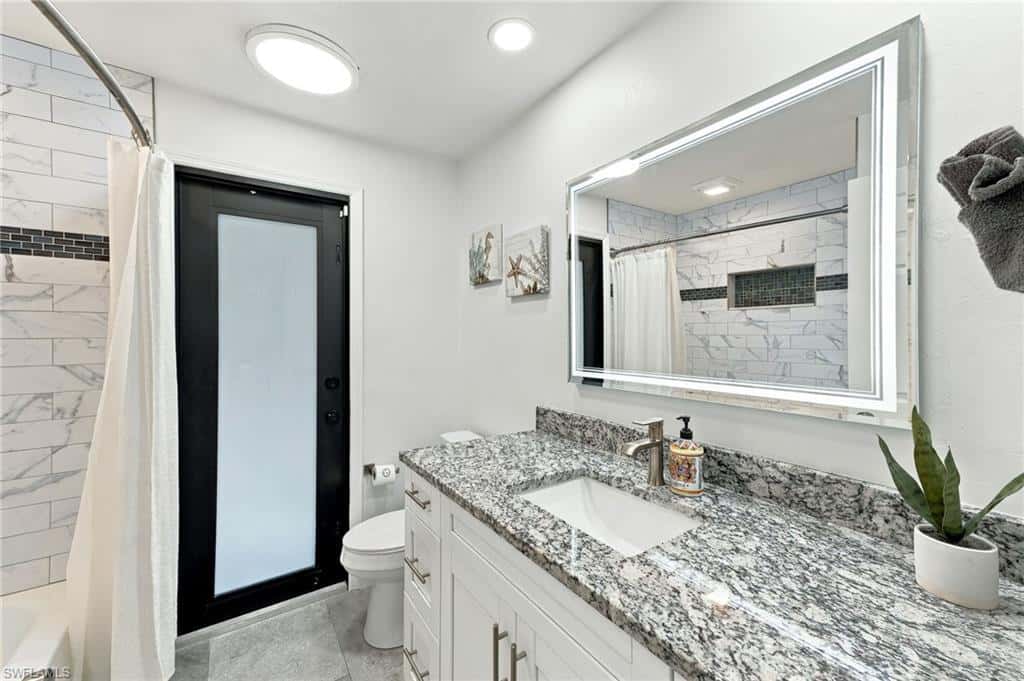 1928 15th Ter, Cape Coral, photo 42