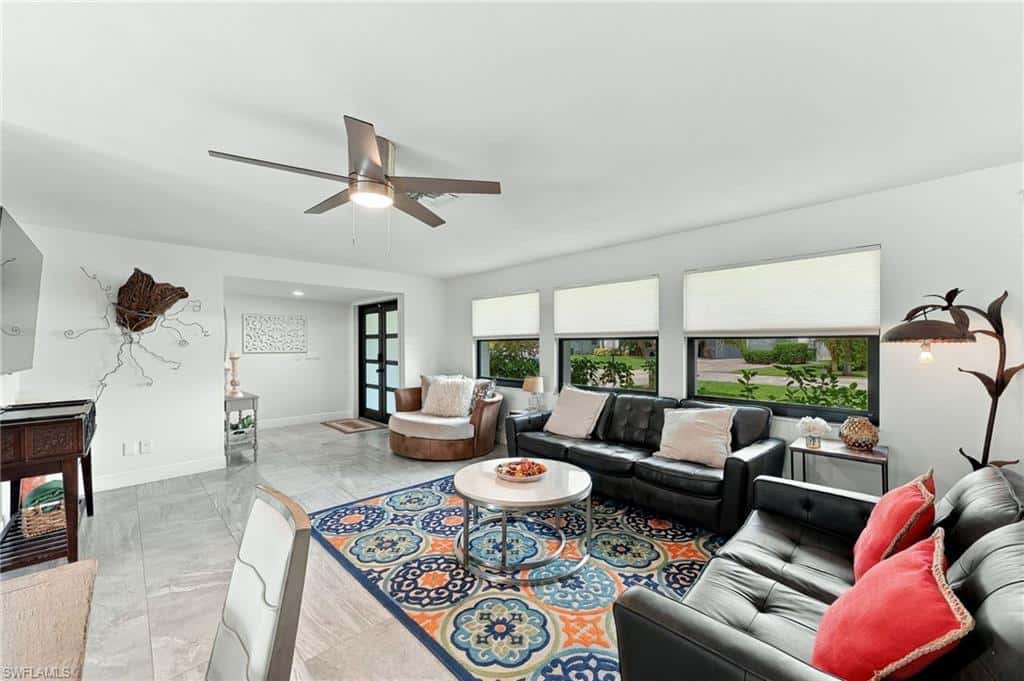 1928 15th Ter, Cape Coral, photo 7