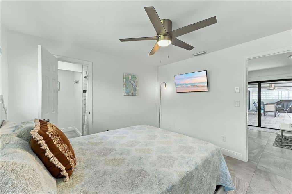 1928 15th Ter, Cape Coral, photo 36