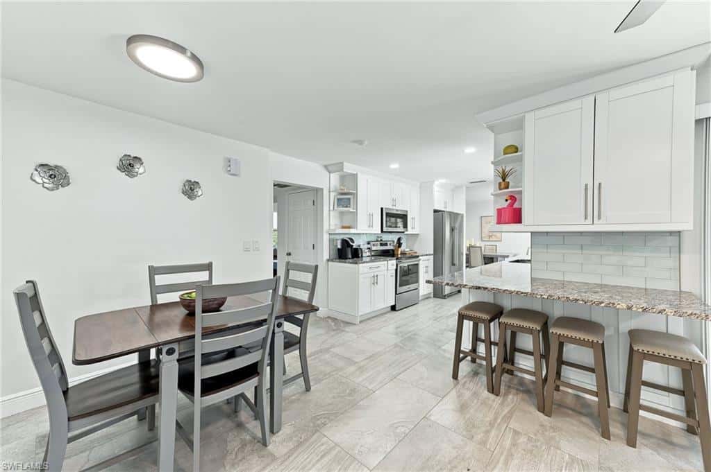 1928 15th Ter, Cape Coral, photo 20
