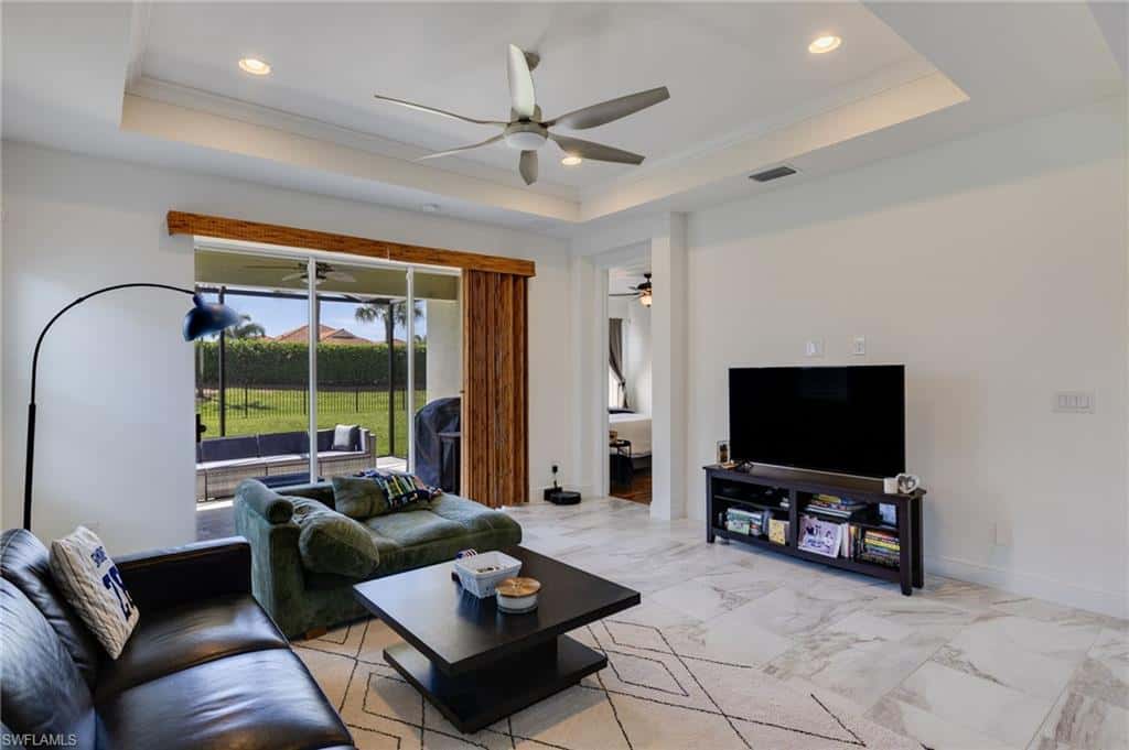 4630 Mystic Blue Way, Fort Myers, photo 7