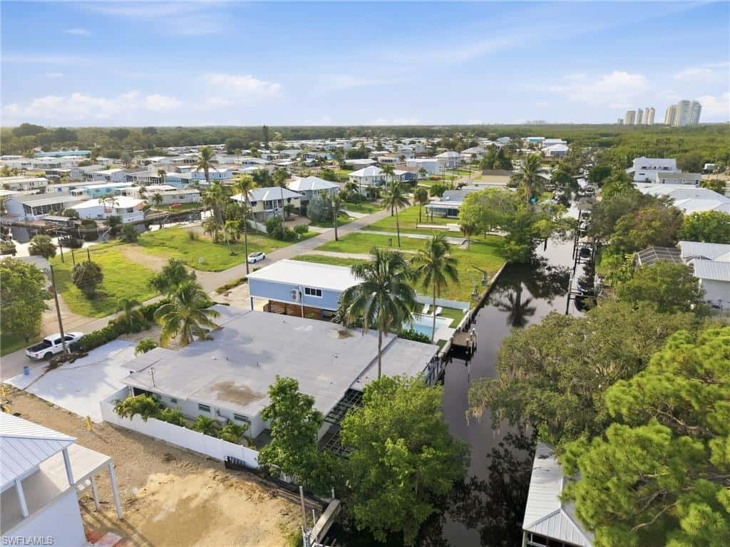 24519 Dolphin St, Bonita Springs, photo 14