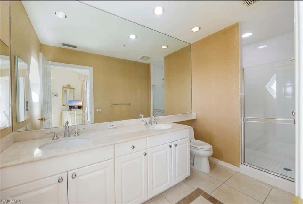 7575 Pelican Bay Blvd #1808, Naples, photo 30