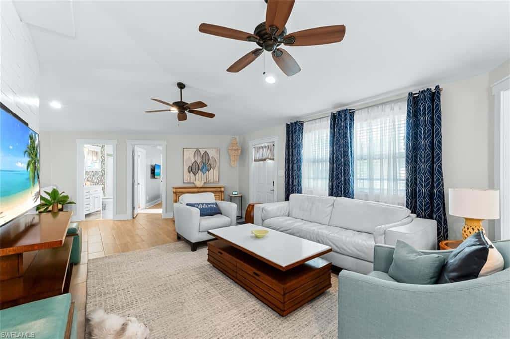 9792 Tonya Ct, Bonita Springs, photo 5