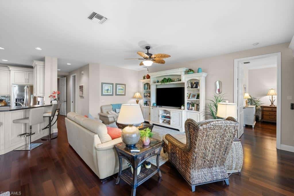 5075 Yacht Harbor Dr #103, Naples, photo 6