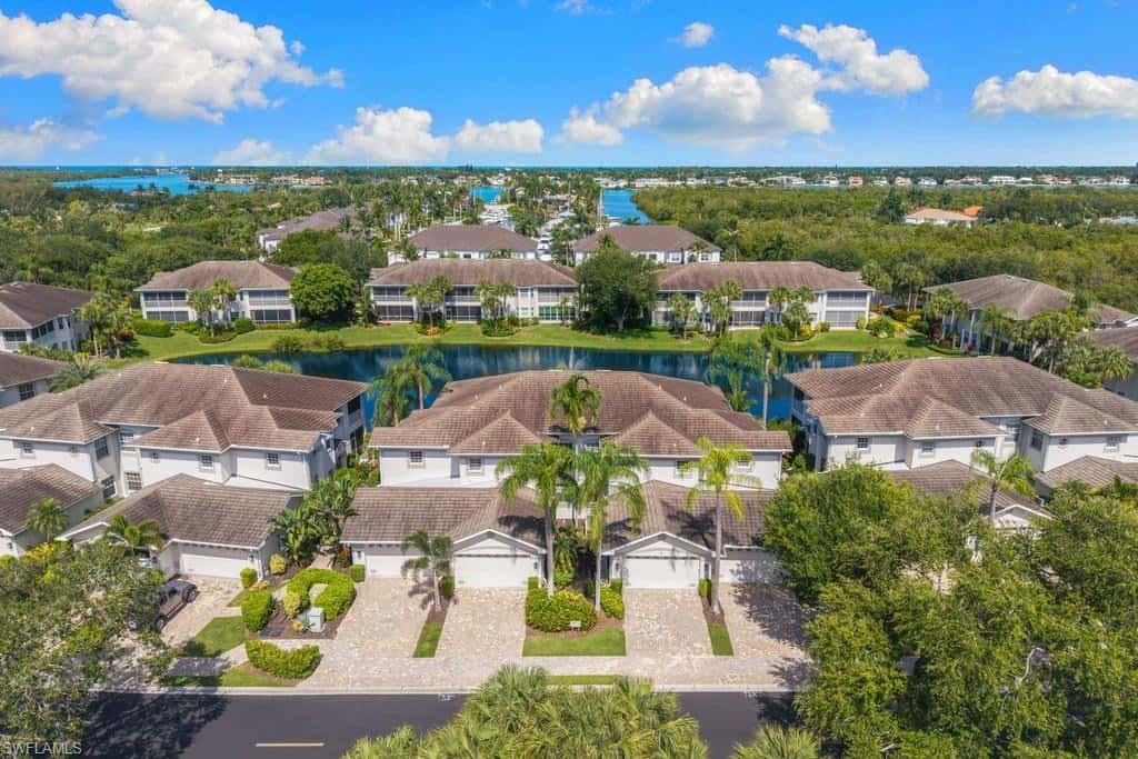 5075 Yacht Harbor Dr #103, Naples, photo 36