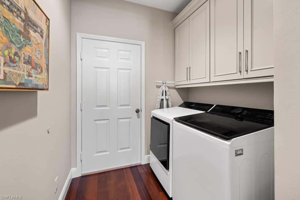 5075 Yacht Harbor Dr #103, Naples, photo 24