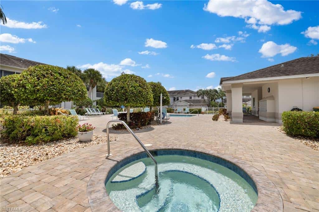 5075 Yacht Harbor Dr #103, Naples, photo 33
