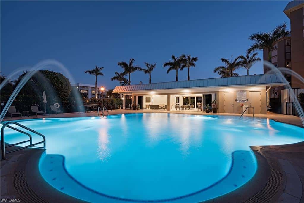 2905 Gulf Shore Blvd #803, Naples, photo 23