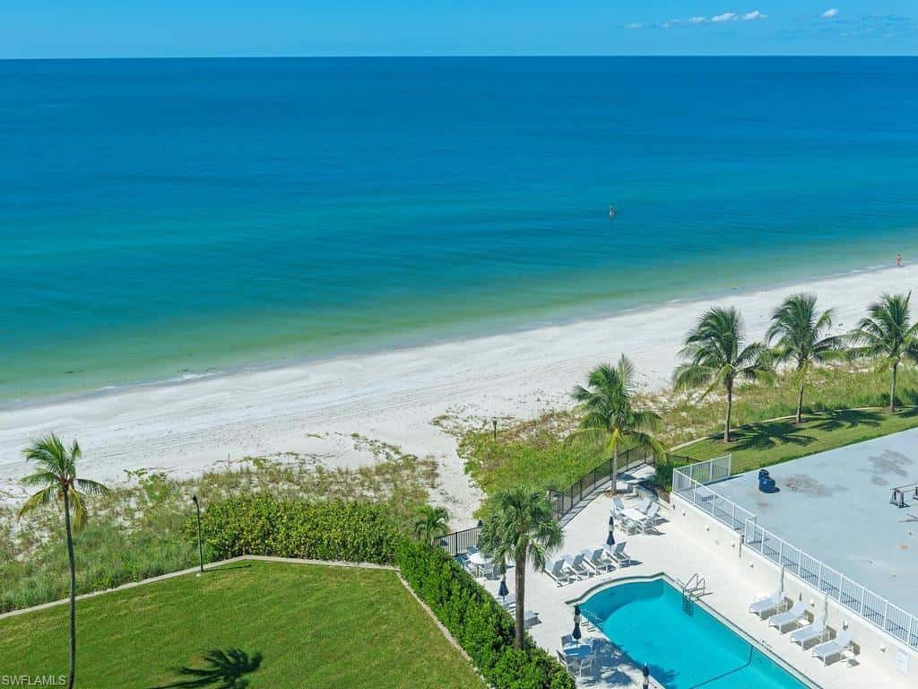 2905 Gulf Shore Blvd #803, Naples, photo 15