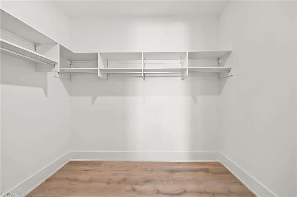 82 9th St #205, Naples, photo 23