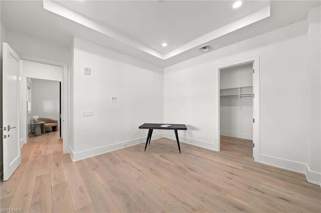 82 9th St #205, Naples, photo 21