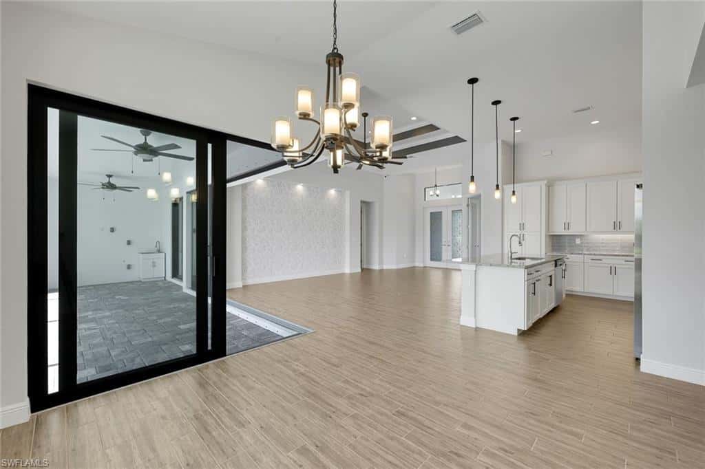 2126 2nd St, Cape Coral, photo 23