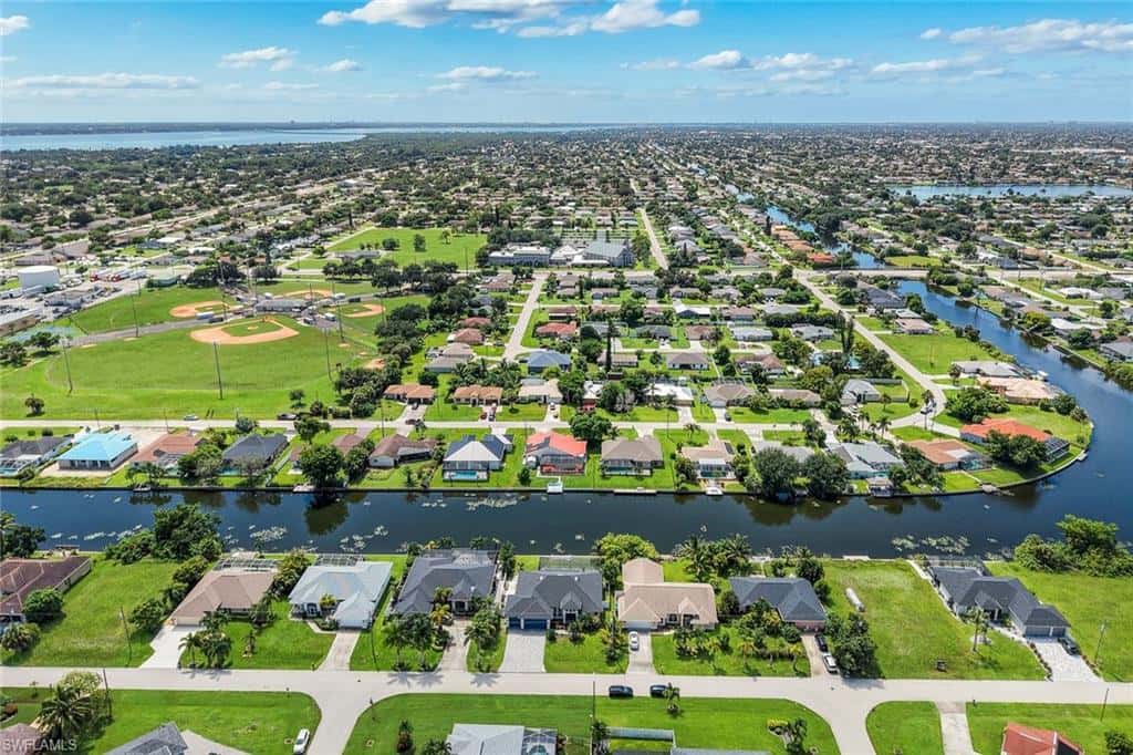 2126 2nd St, Cape Coral, photo 46