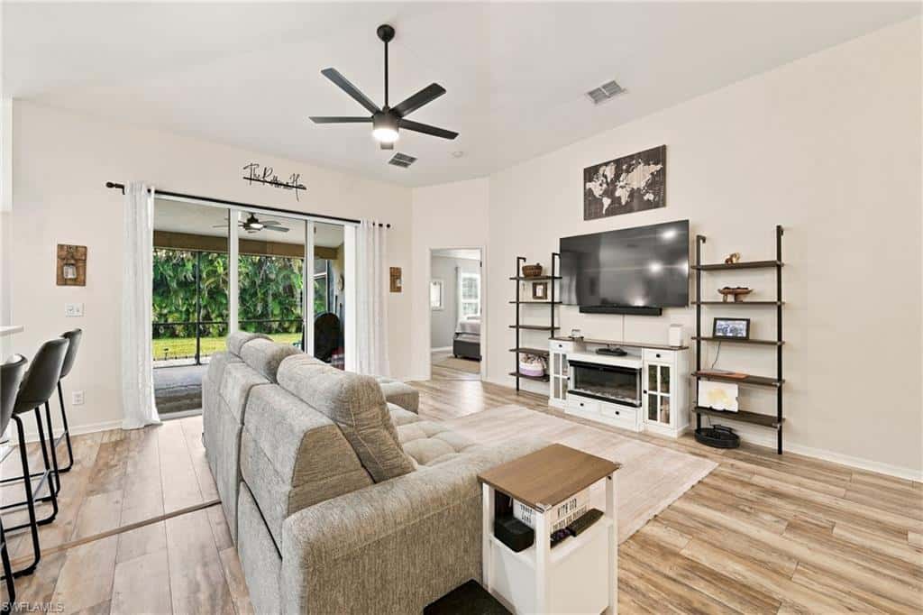 21572 Brixham Run Loop, Estero, photo 8