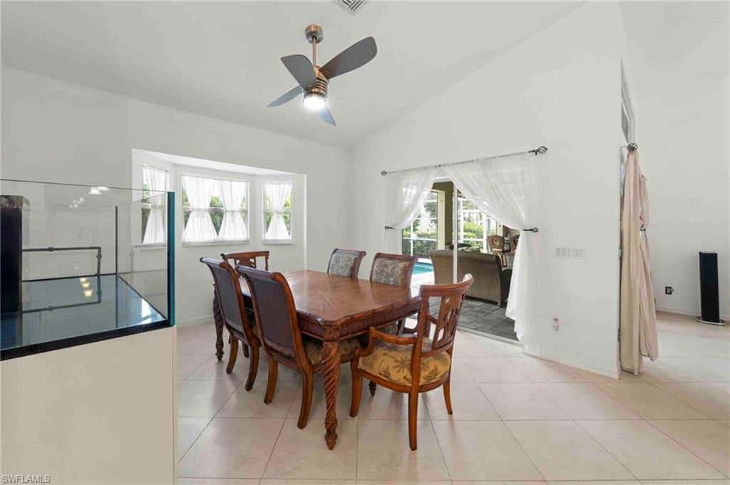 28910 Winthrop Cir, Bonita Springs, photo 13